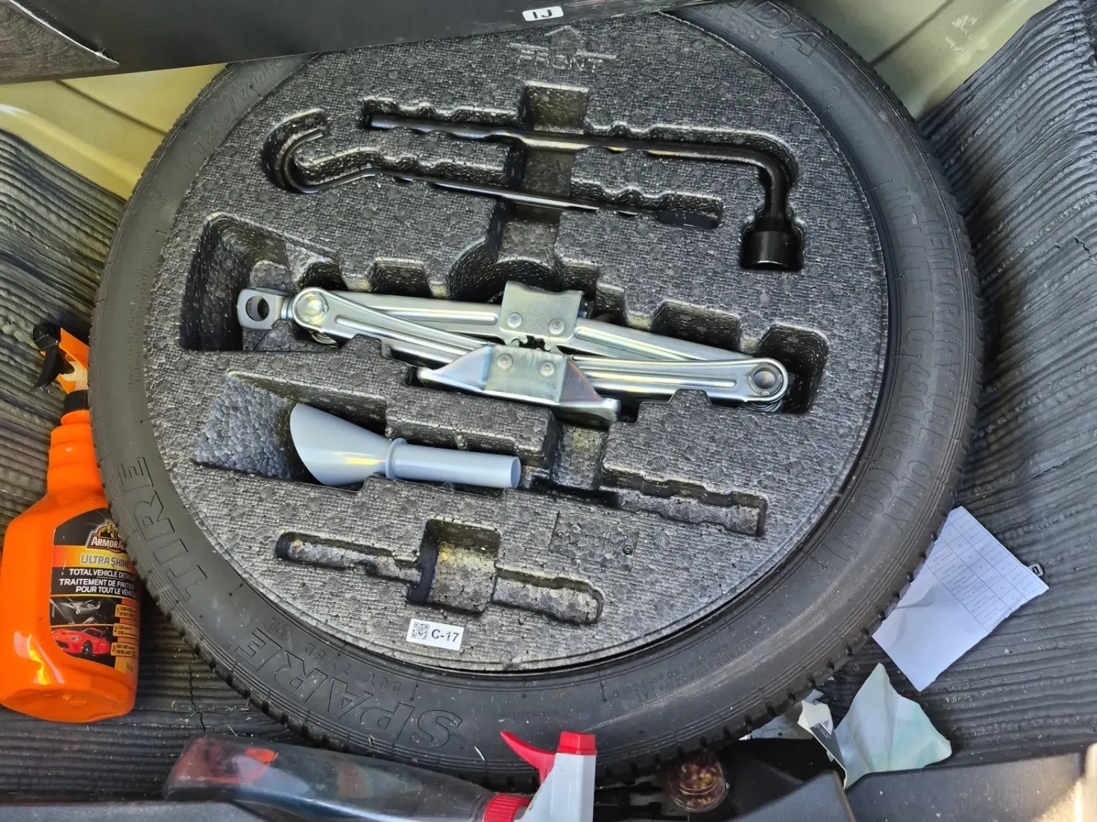 Spare Tire & Wheel Photo