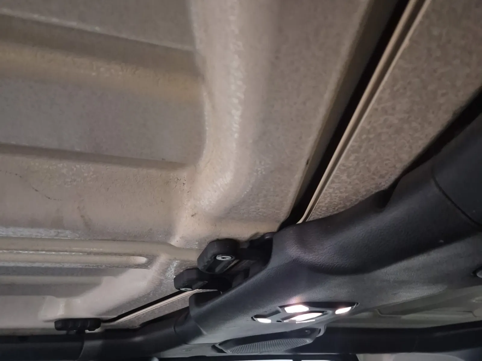 Interior Roof Photo