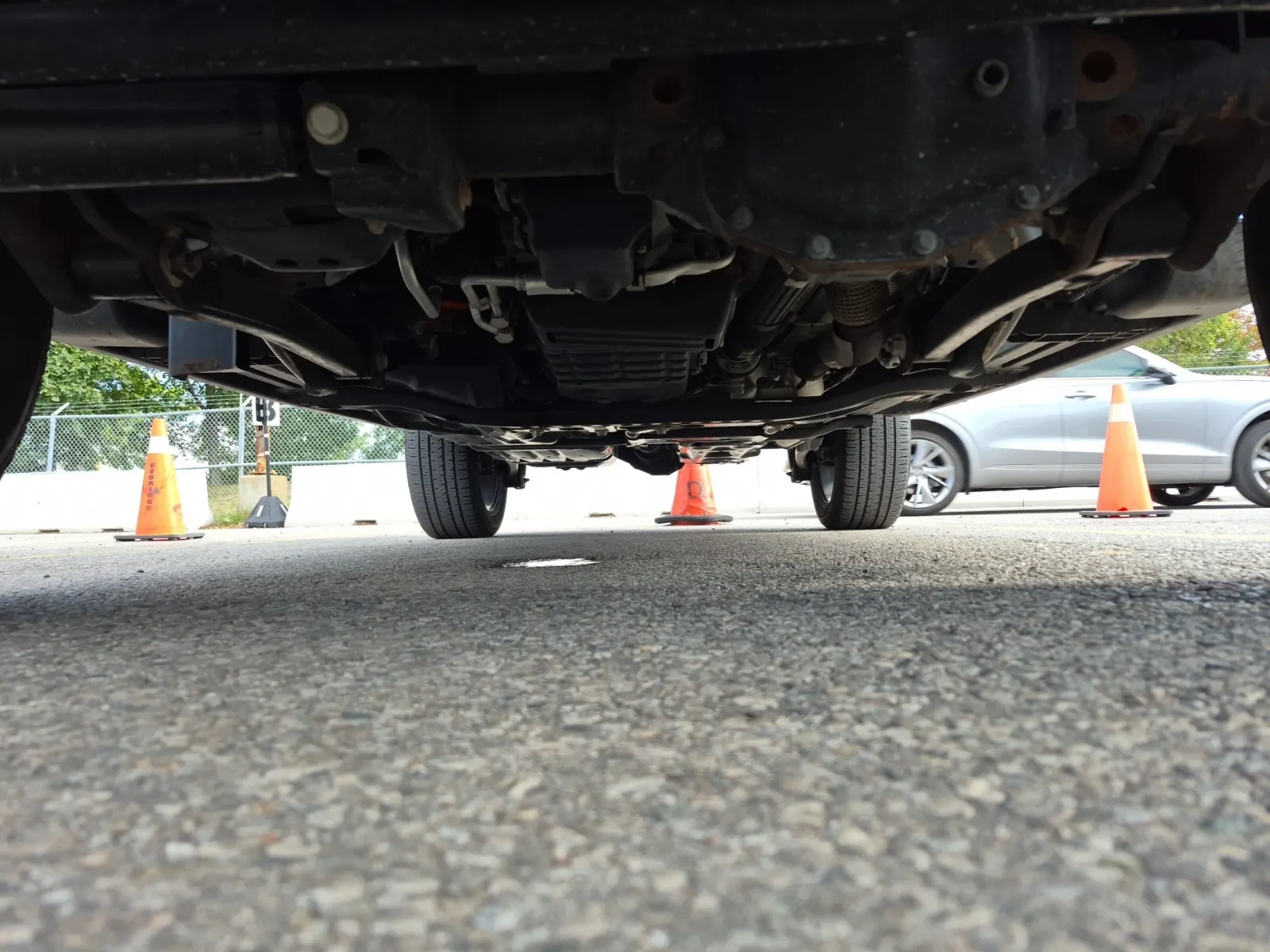 Undercarriage - Front Photo