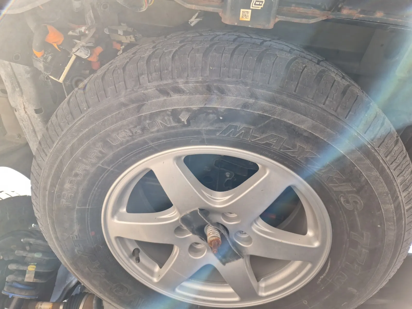 Spare Tire & Wheel Photo