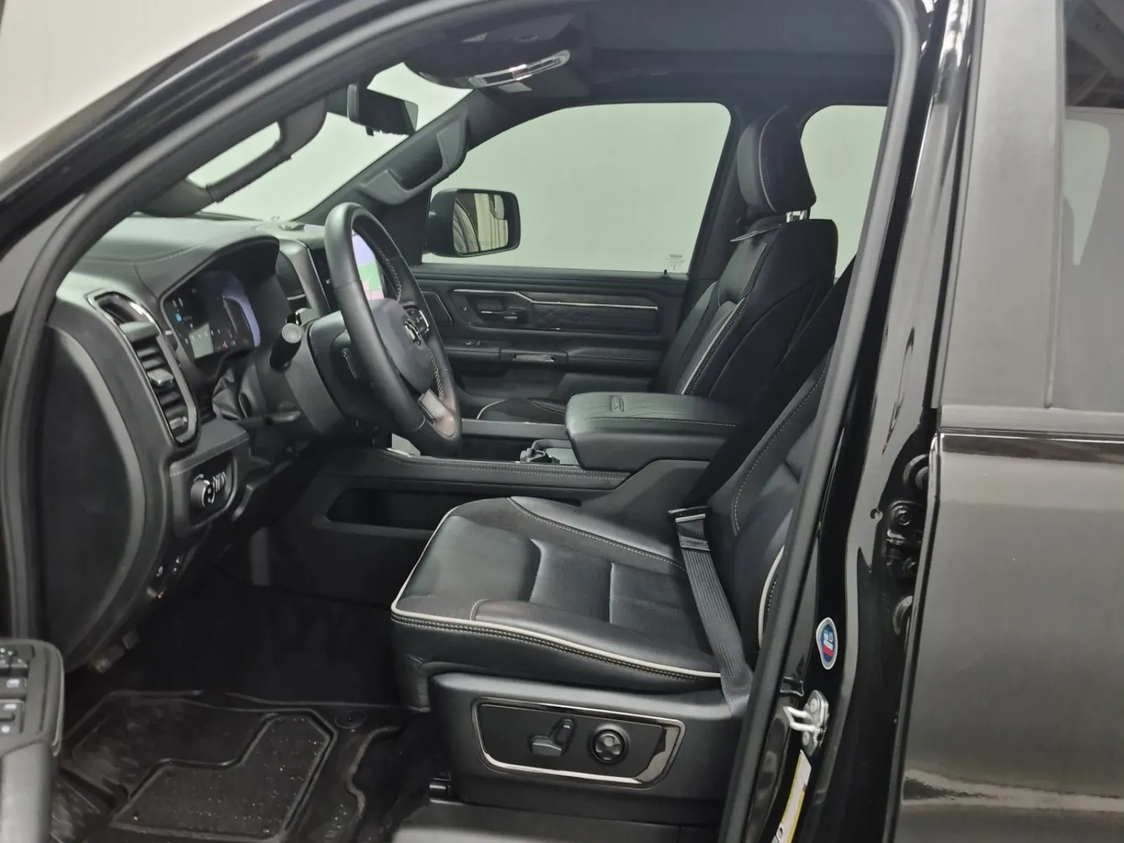 Front Interior Photo