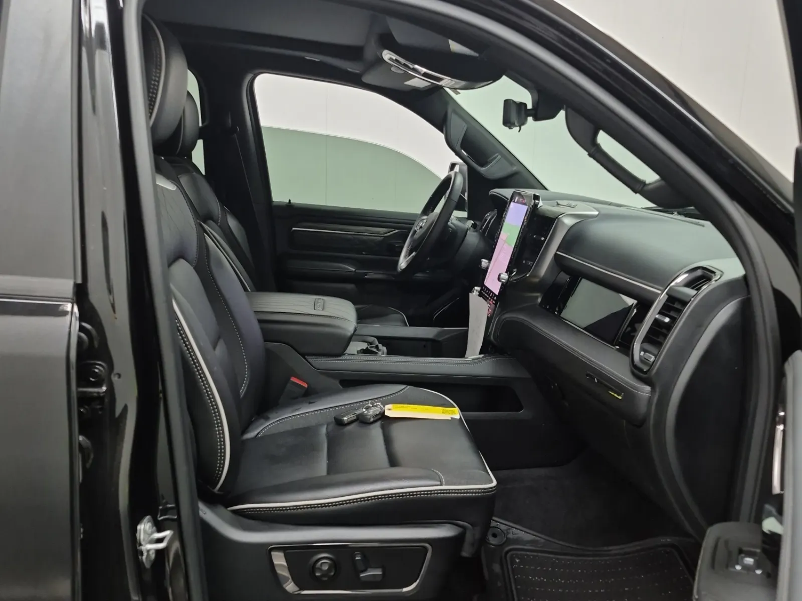 Right Side Interior Photo