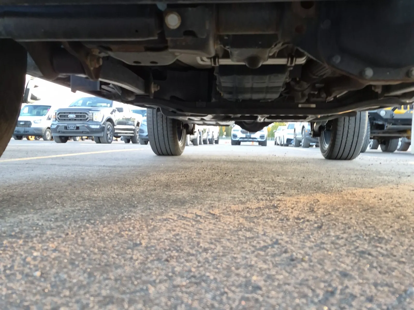 Undercarriage - Front Photo