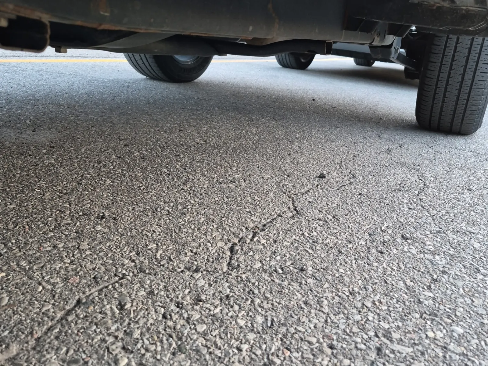 Undercarriage - Driver Photo