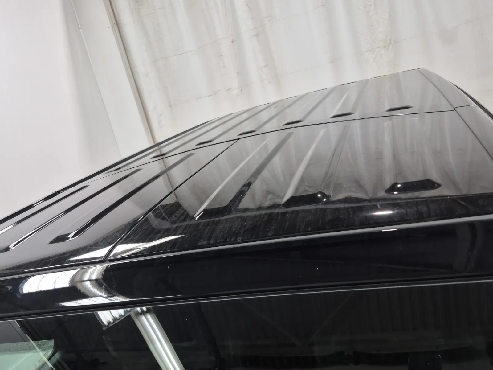 Exterior Roof Photo