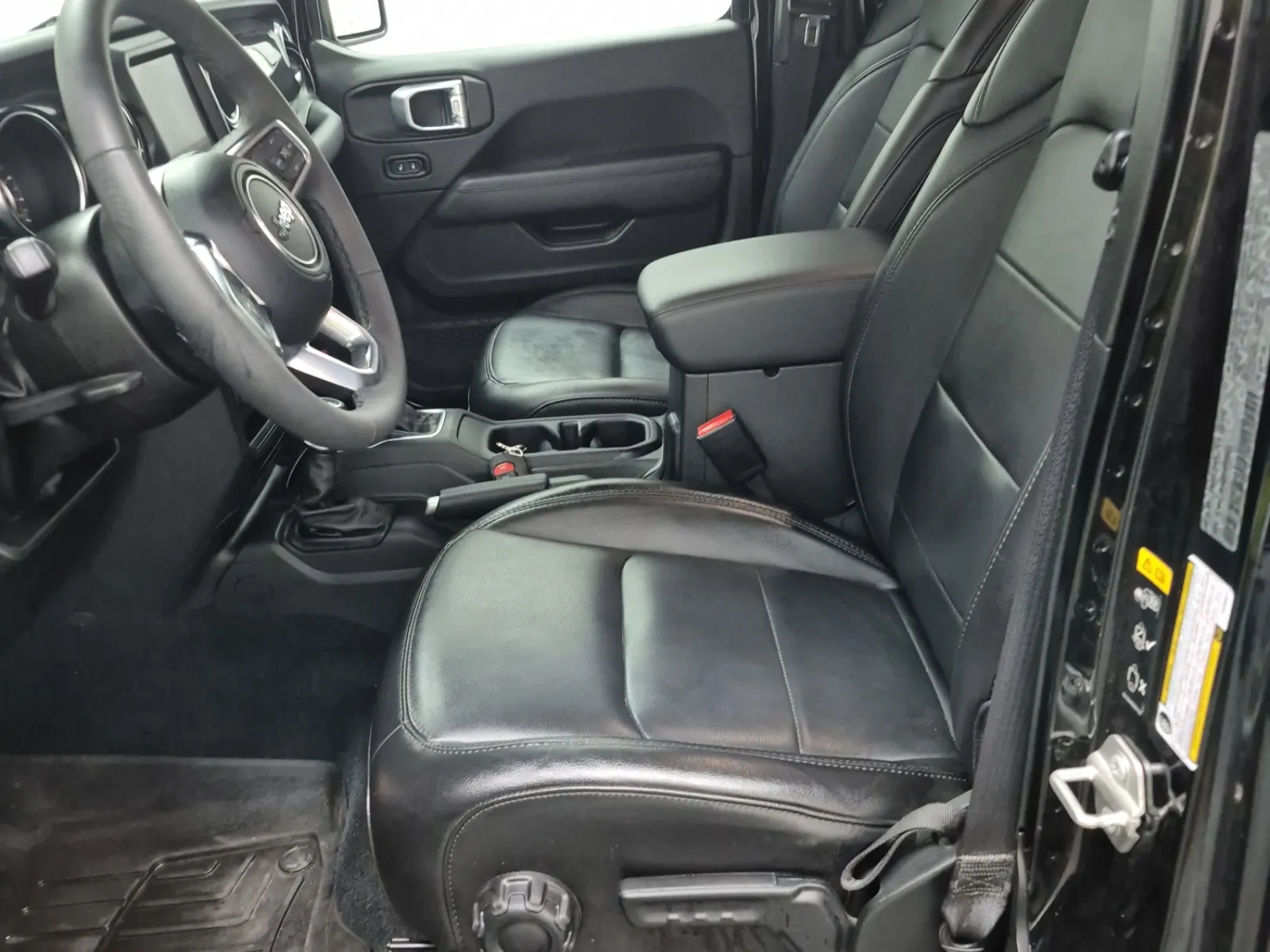 Front Interior Photo