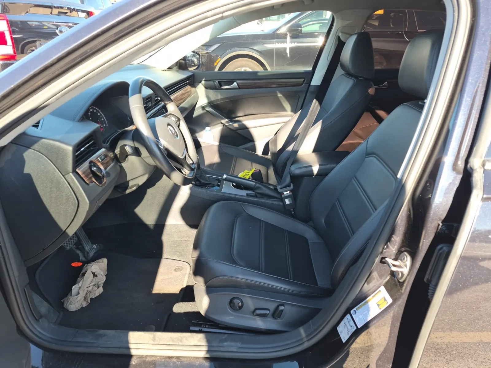 Front Interior Photo