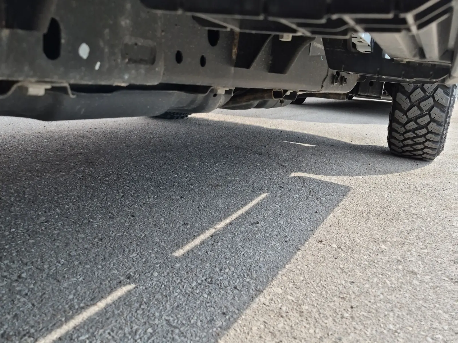 Undercarriage - Passenger Photo