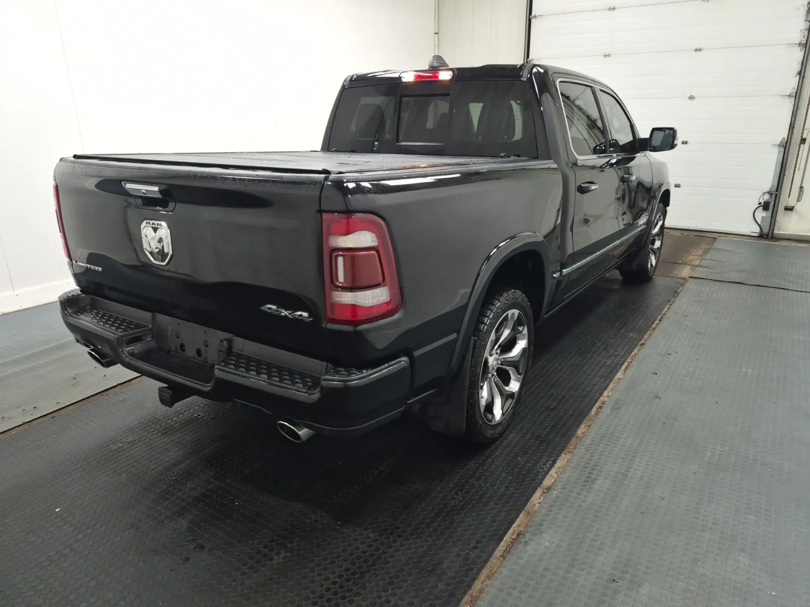 Passenger Rear 3/4 Photo