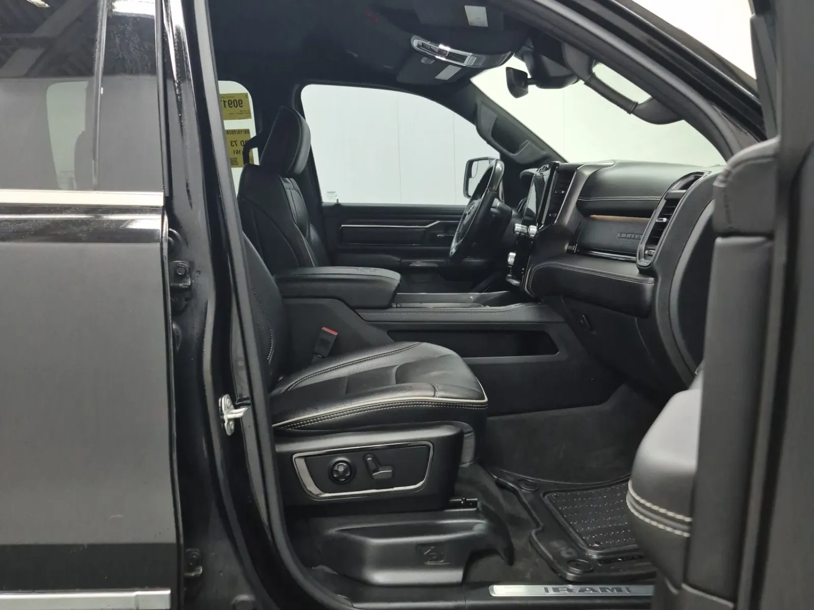 Right Side Interior Photo