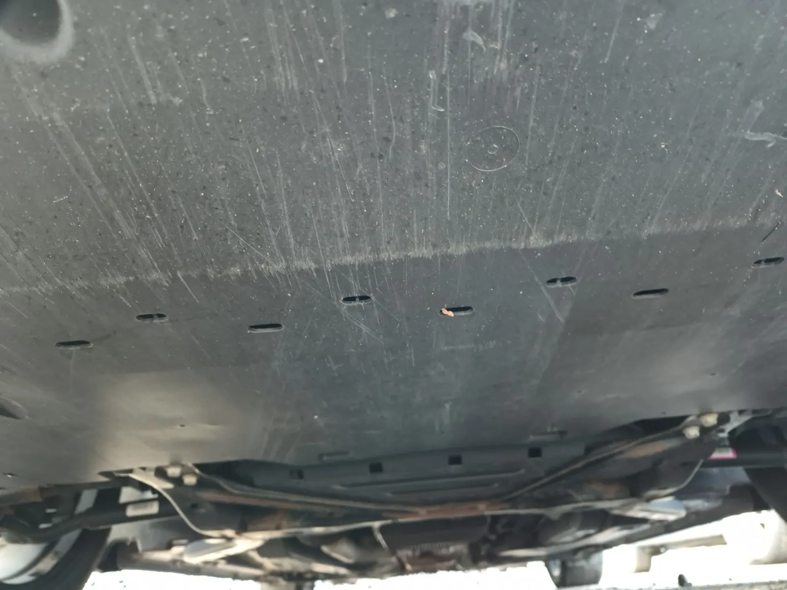 Undercarriage - Front Photo