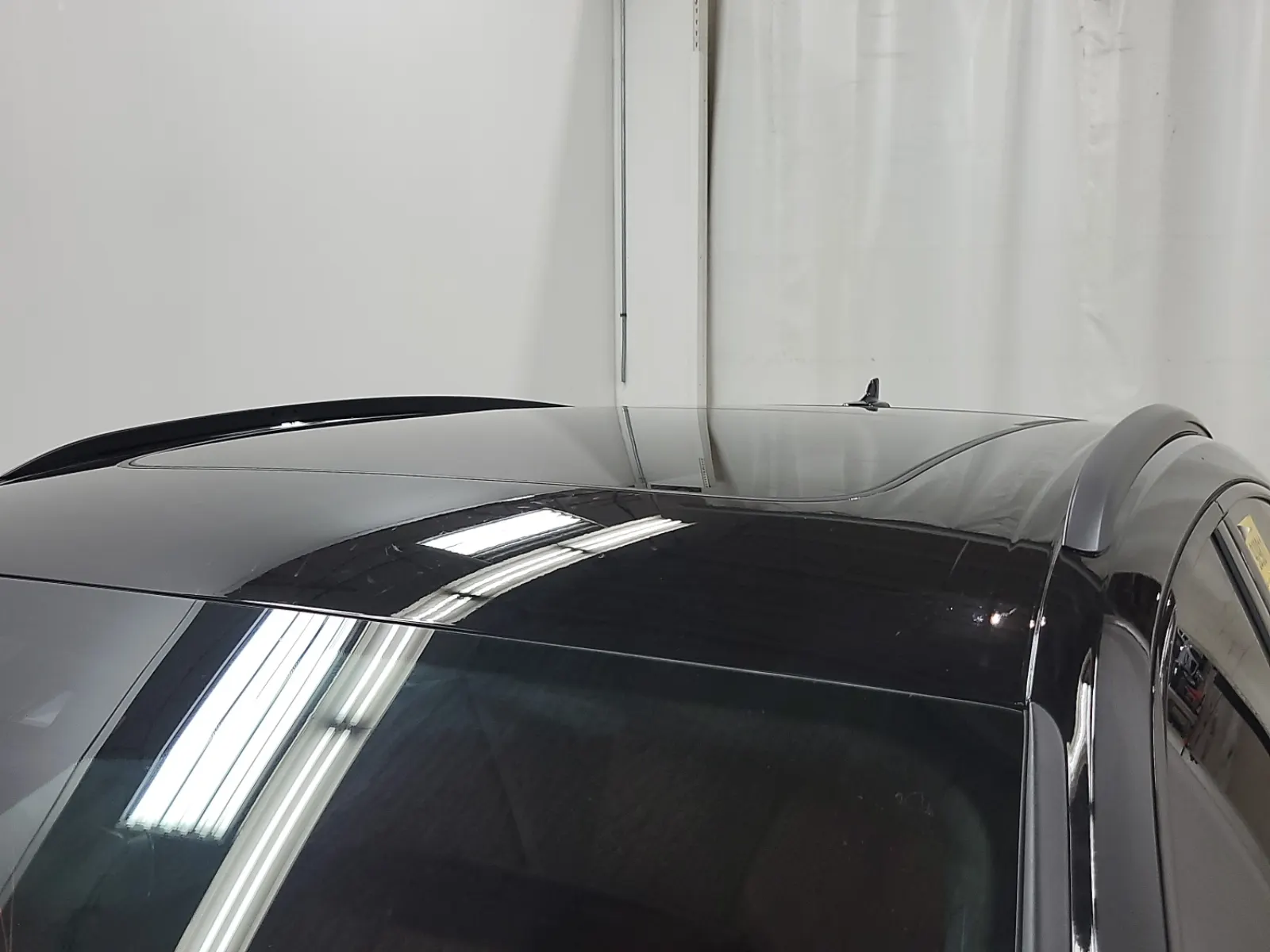Exterior Roof Photo