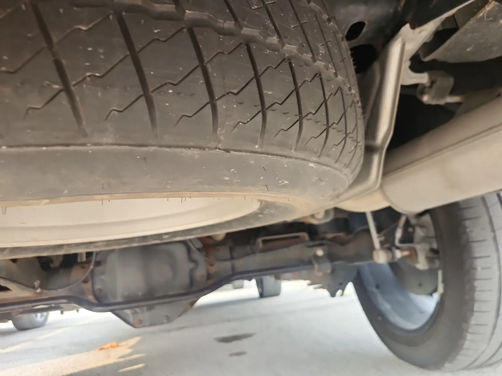 Spare Tire & Wheel Photo