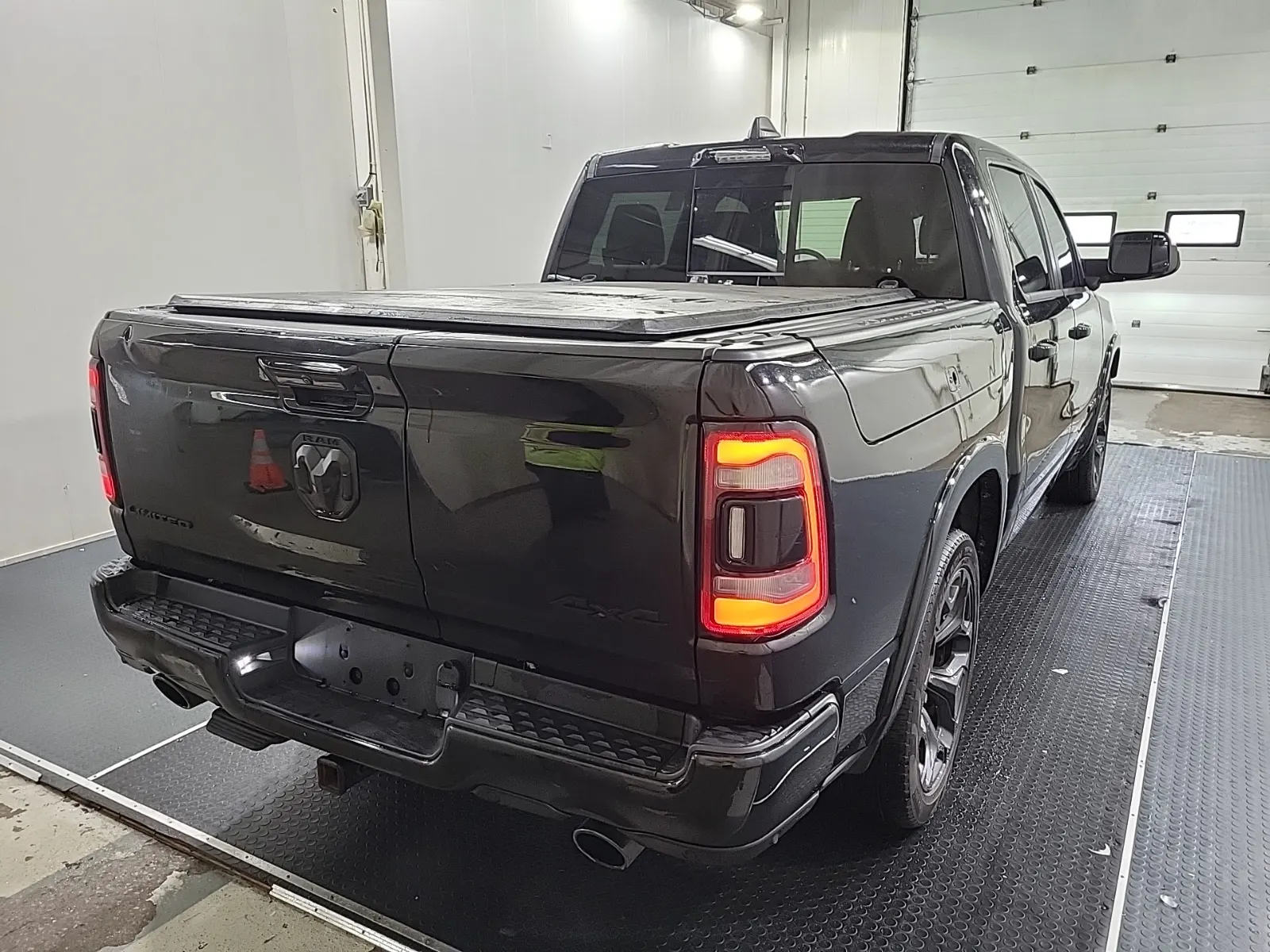 Passenger Rear 3/4 Photo