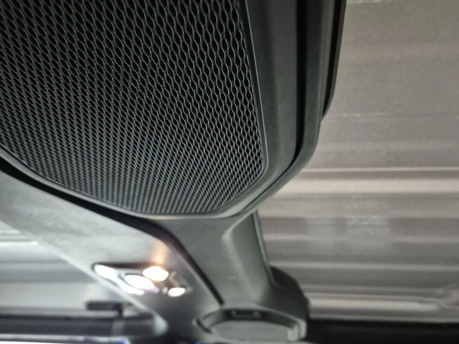 Interior Roof Photo