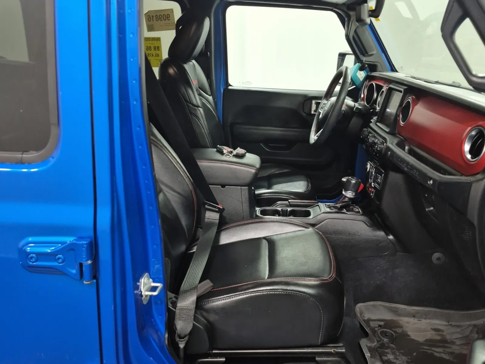 Right Side Interior Photo