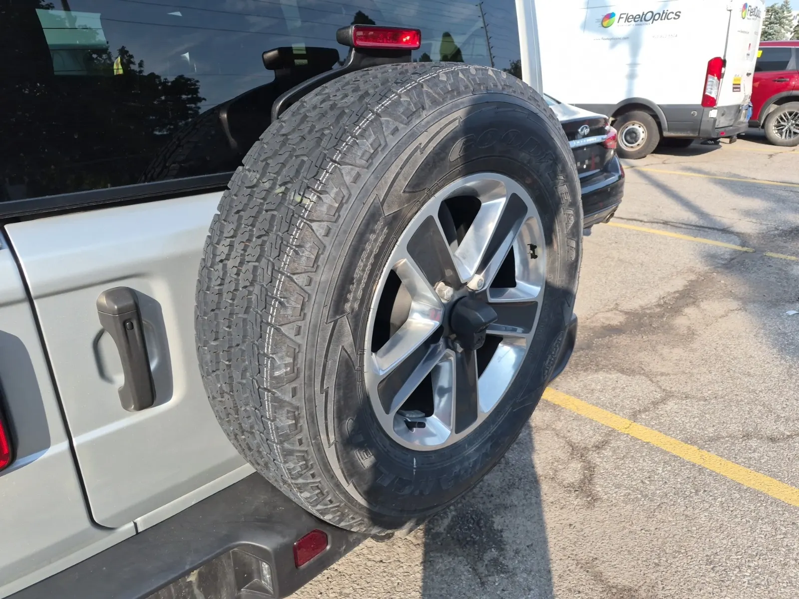 Spare Tire & Wheel Photo