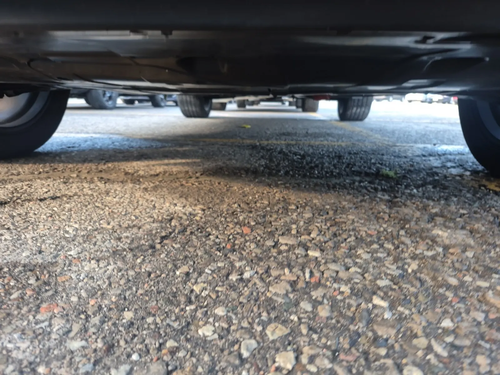 Undercarriage - Front Photo