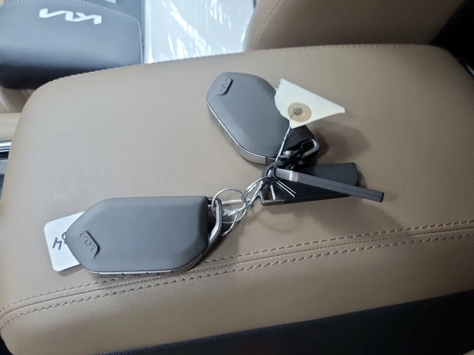 Keys/Fobs/Manual Photo
