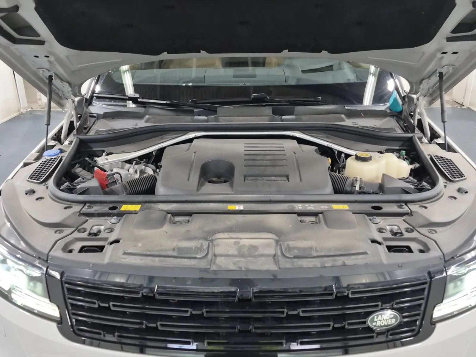 Engine Photo