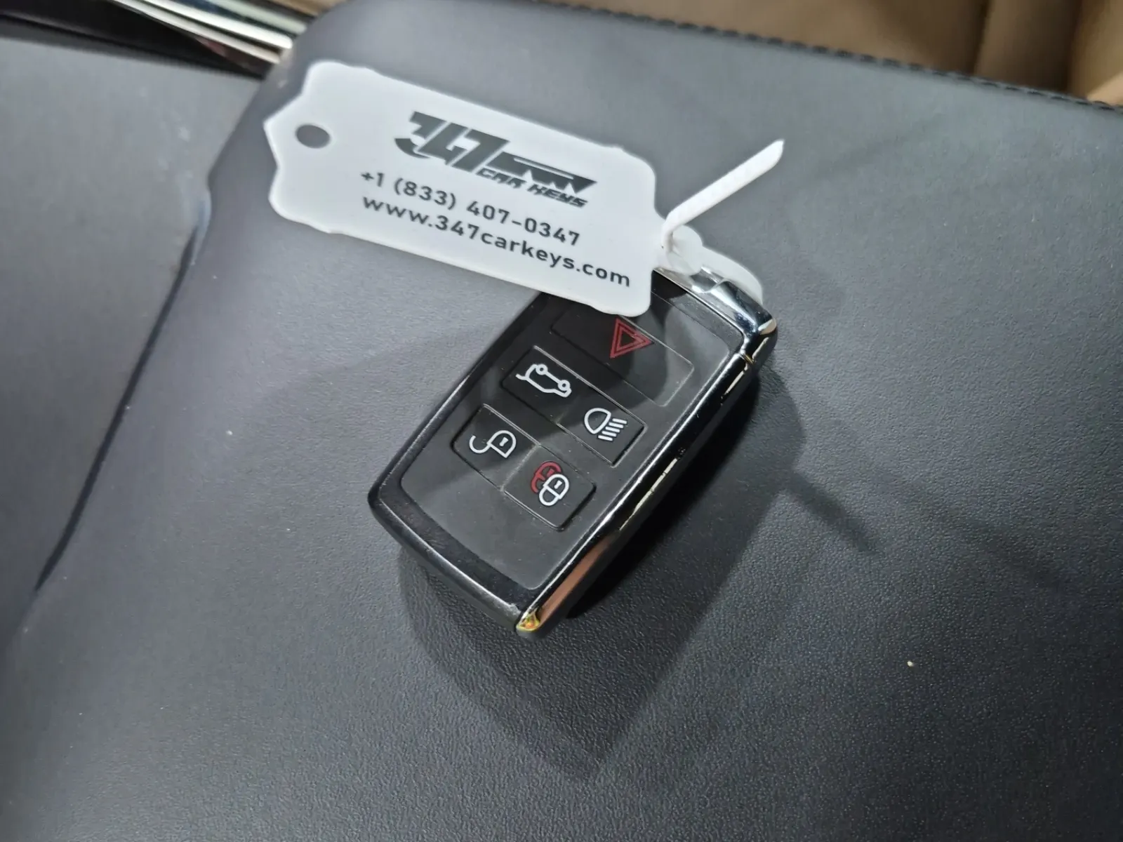 Keys/Fobs/Manual Photo