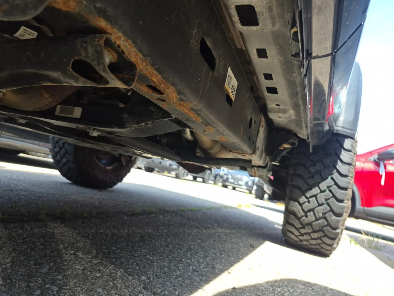 Undercarriage - Driver Photo