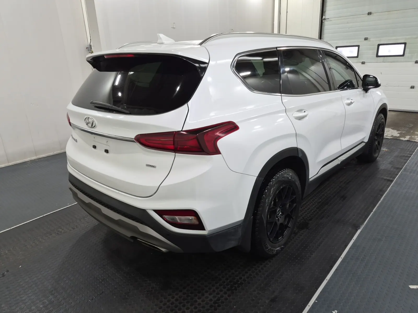 Passenger Rear 3/4 Photo