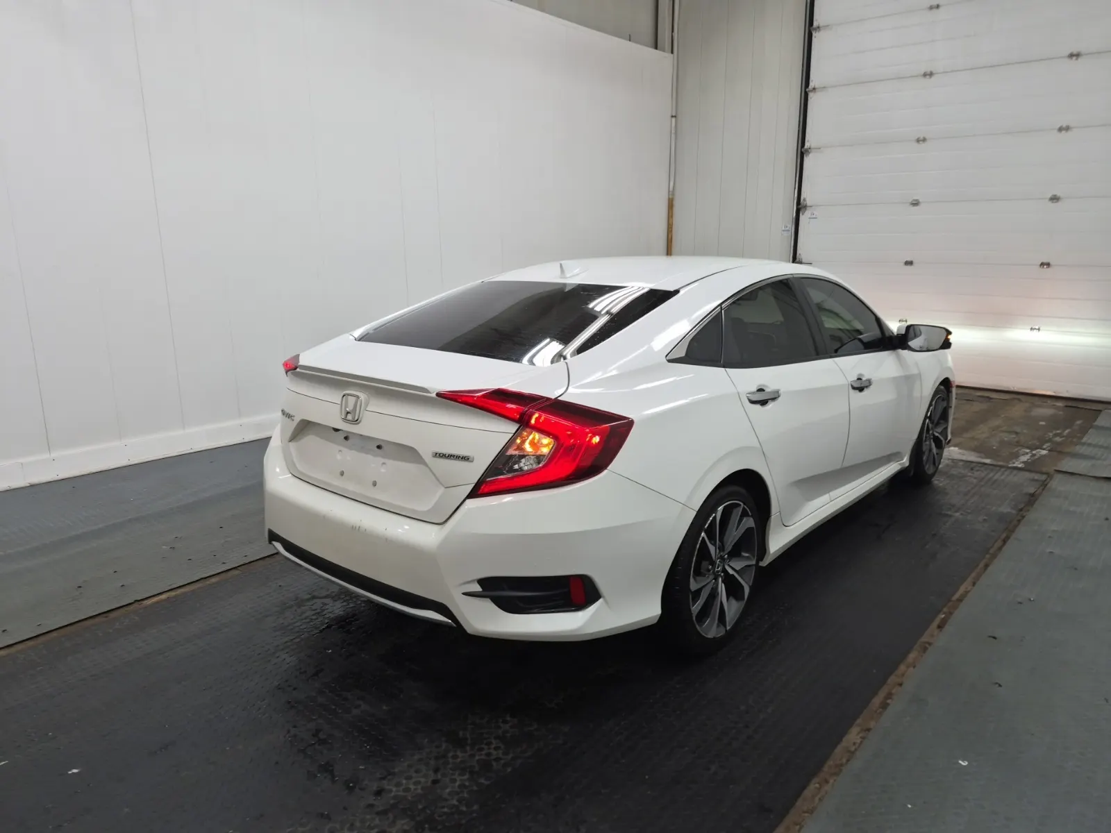 Passenger Rear 3/4 Photo
