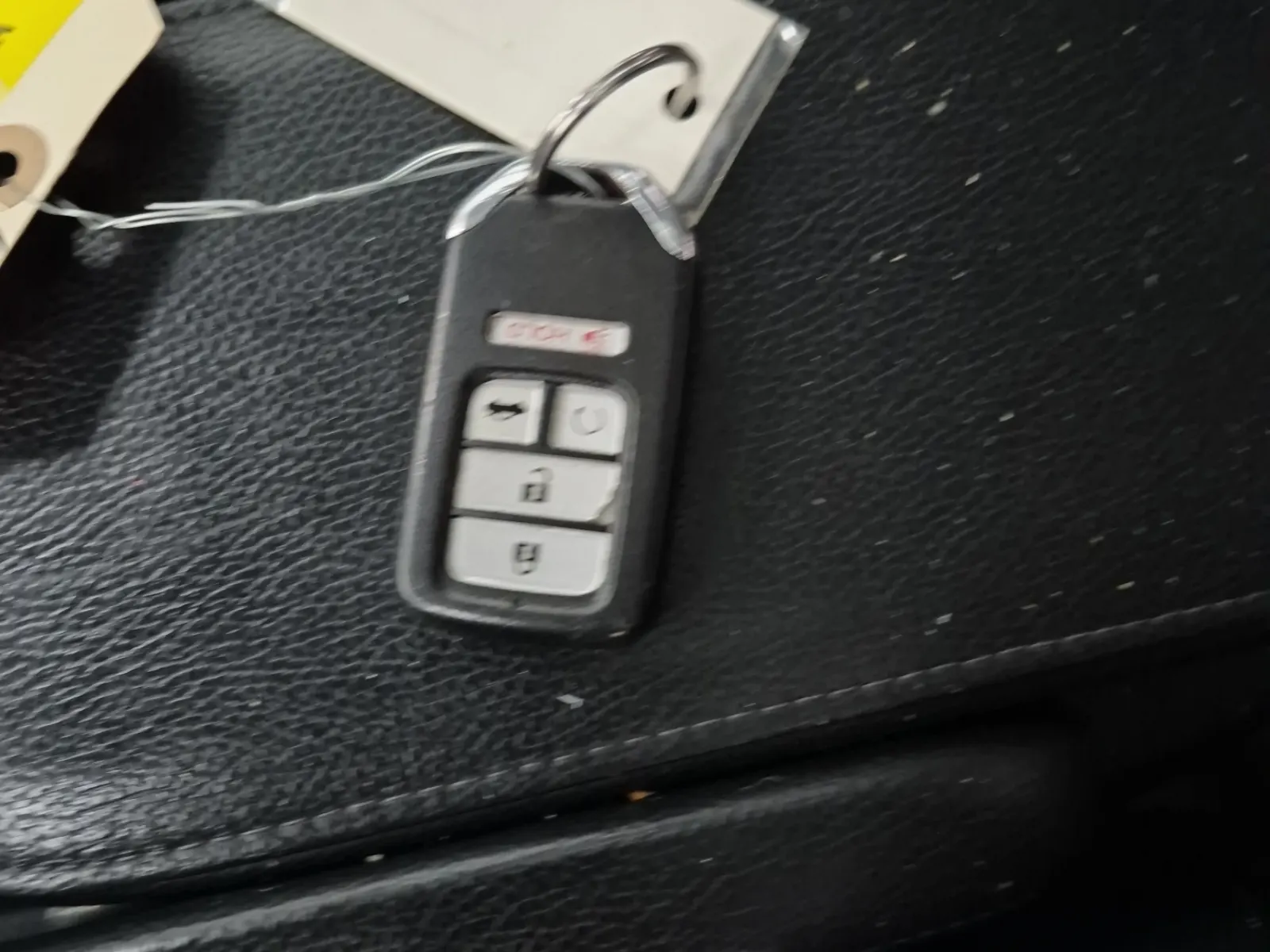 Keys/Fobs/Manual Photo