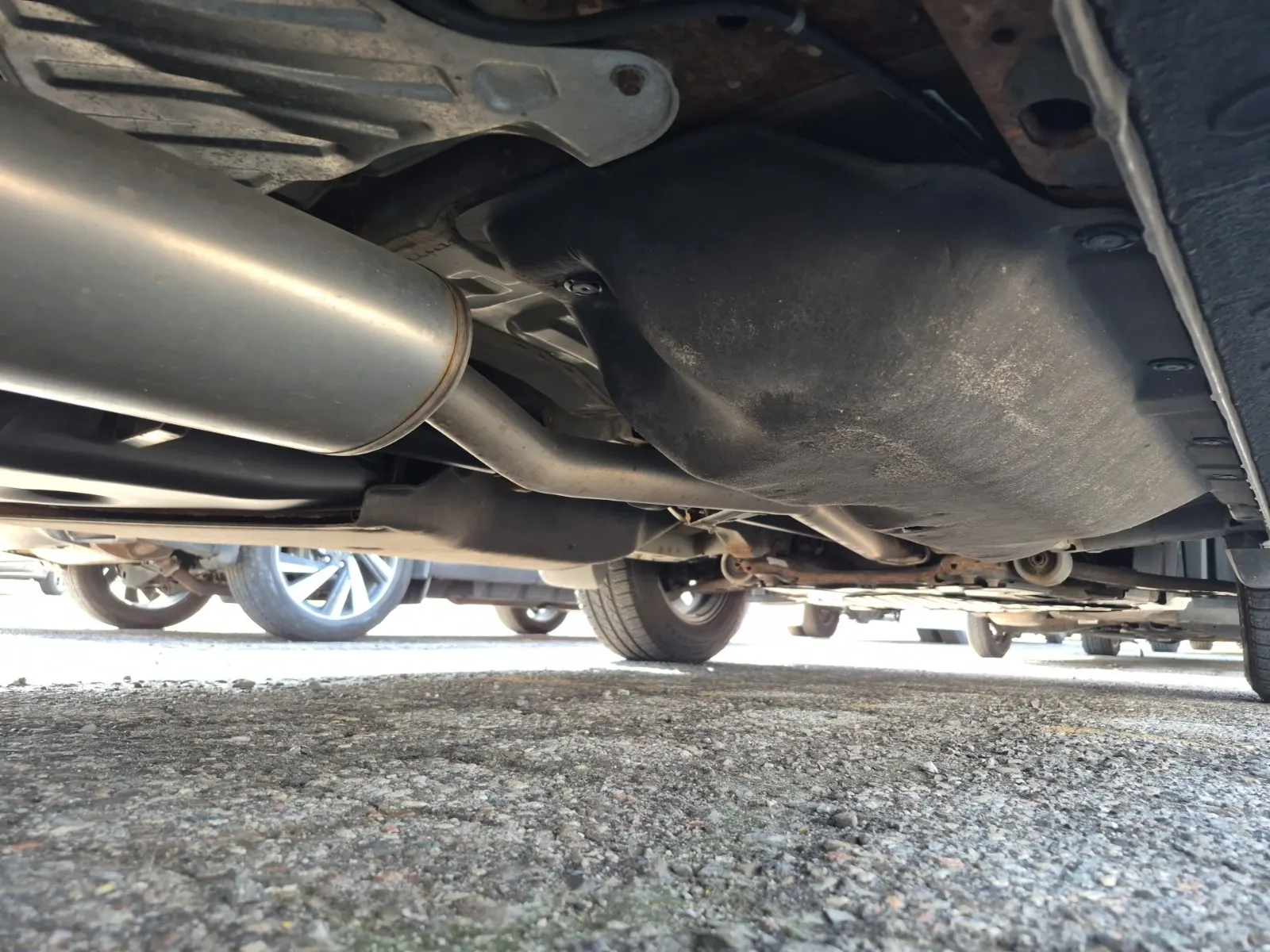 Undercarriage - Passenger Photo