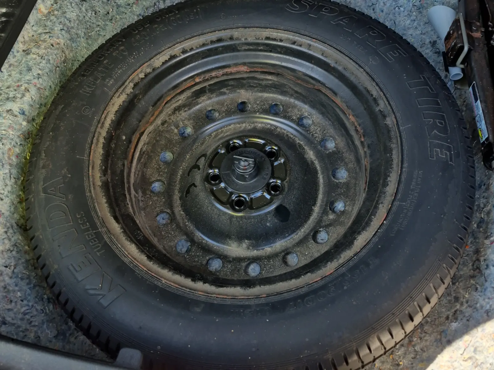 Spare Tire & Wheel Photo