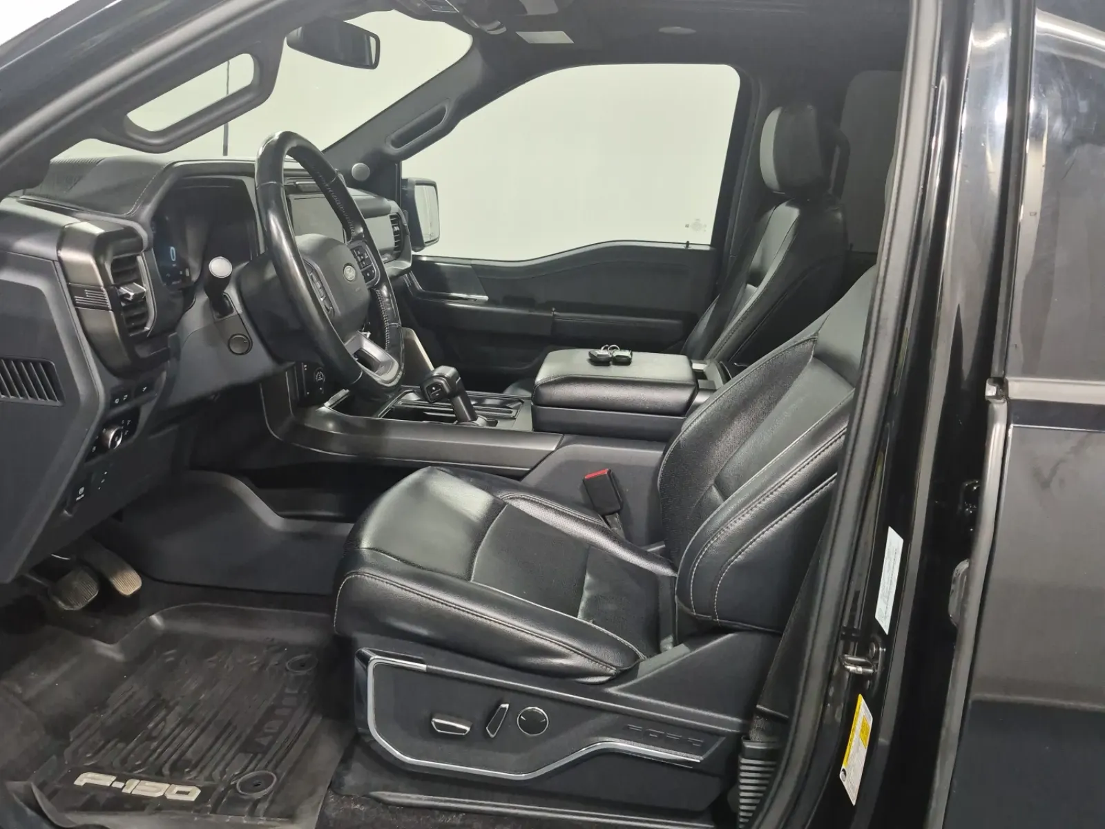 Front Interior Photo