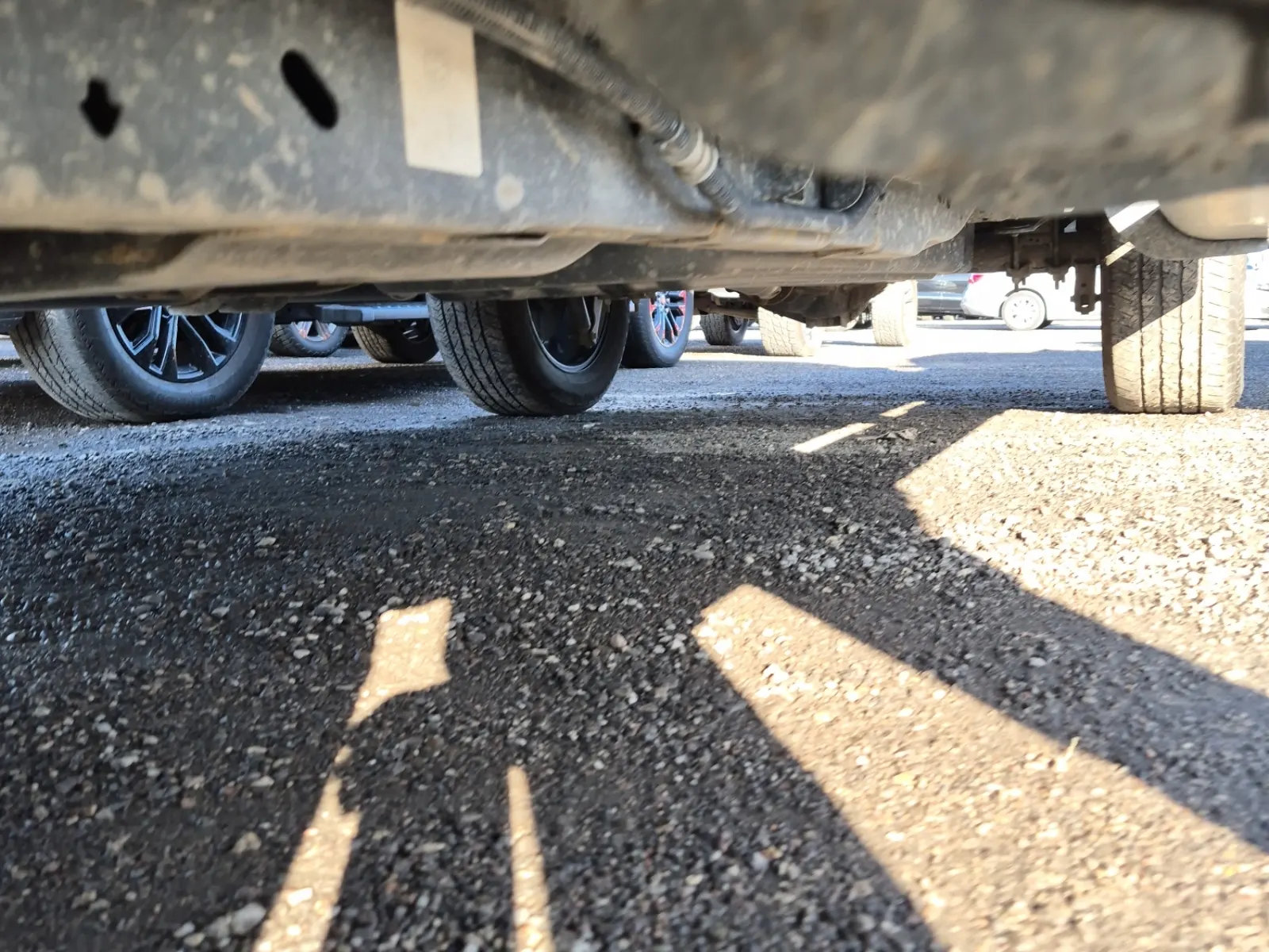Undercarriage - Driver Photo