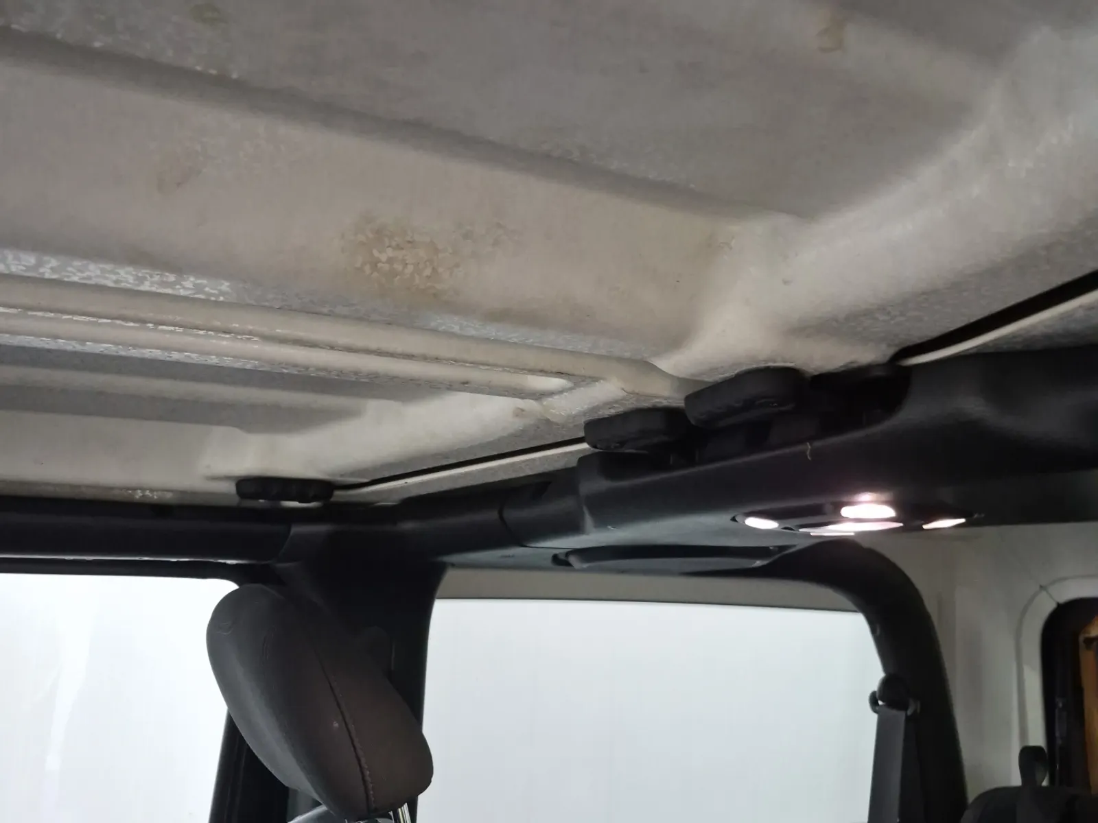 Interior Roof Photo
