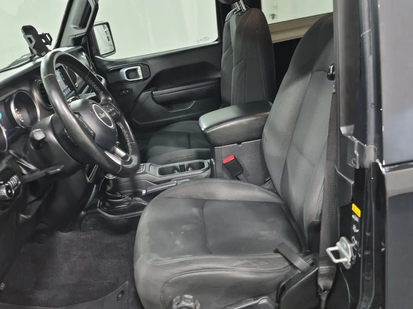 Front Interior Photo