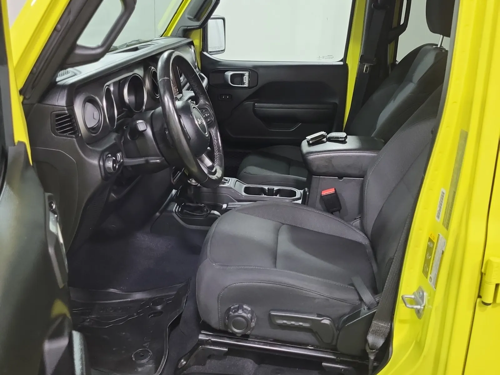 Front Interior Photo