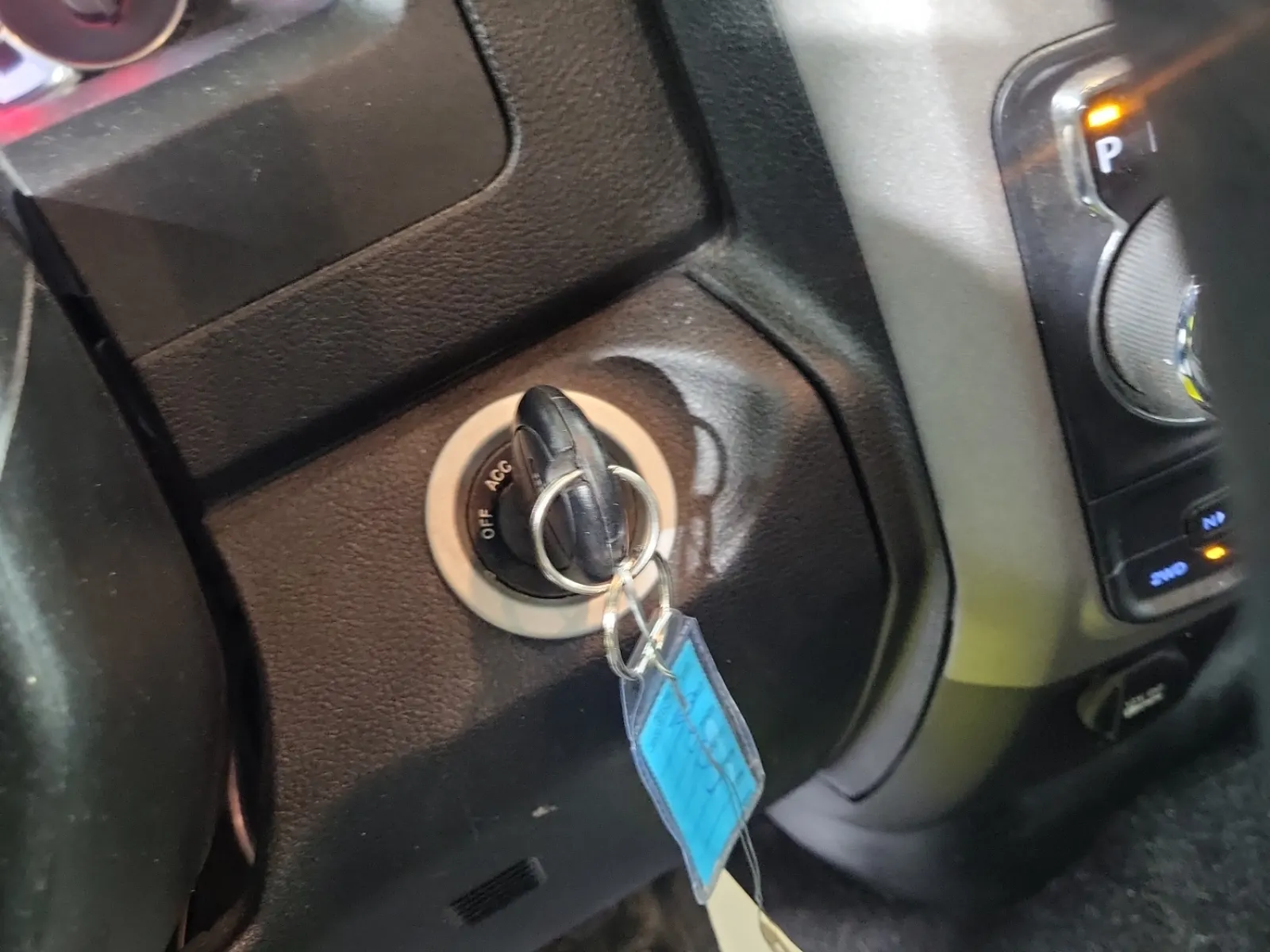 Keys/Fobs/Manual Photo