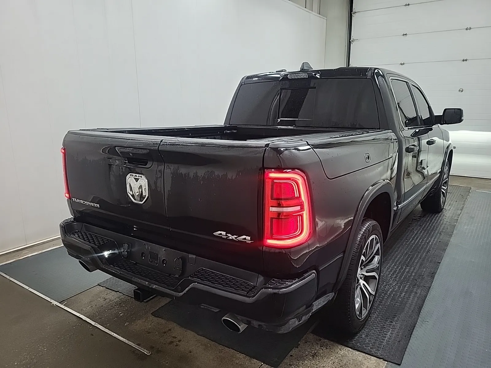 Passenger Rear 3/4 Photo