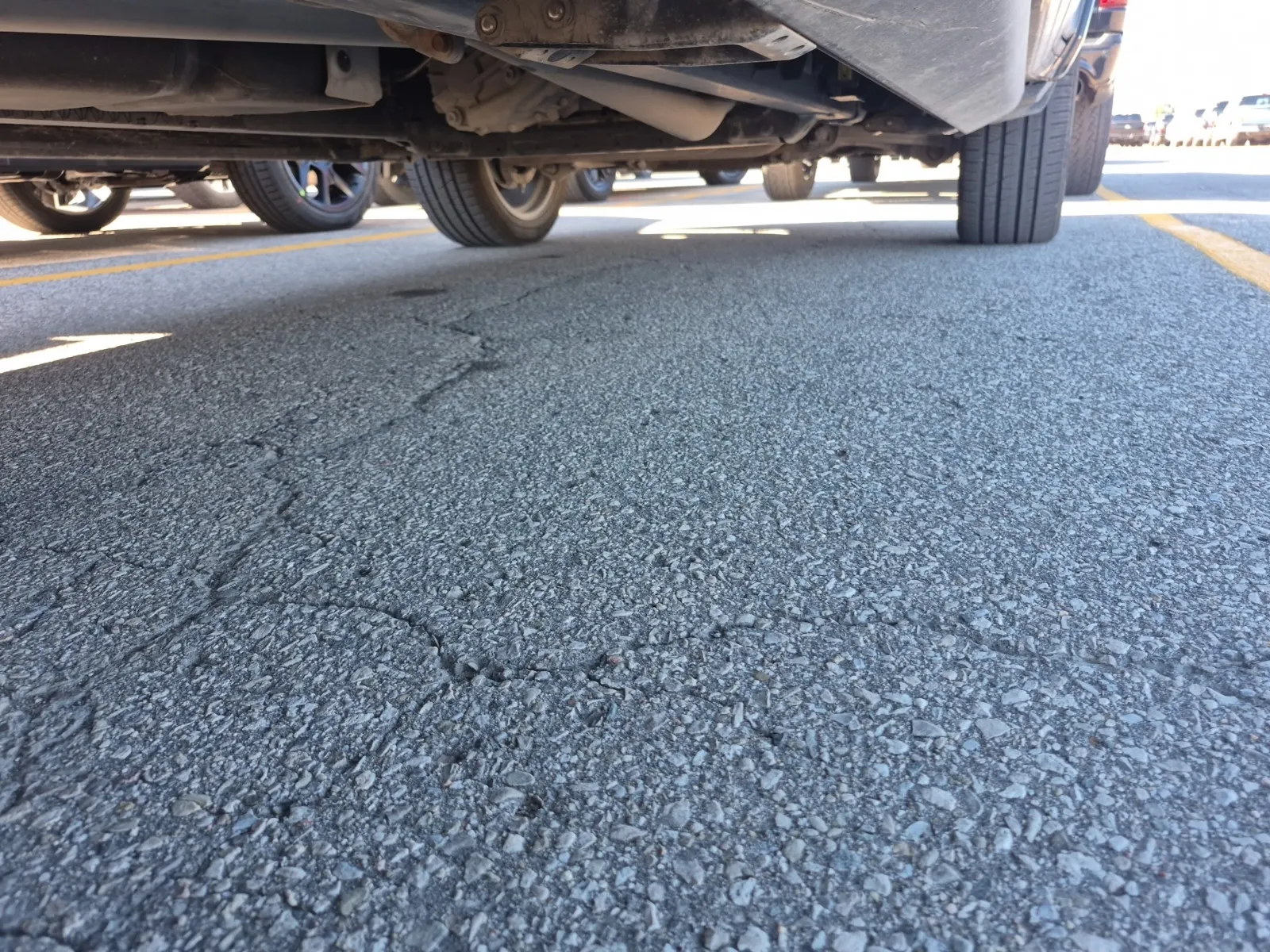 Undercarriage - Passenger Photo