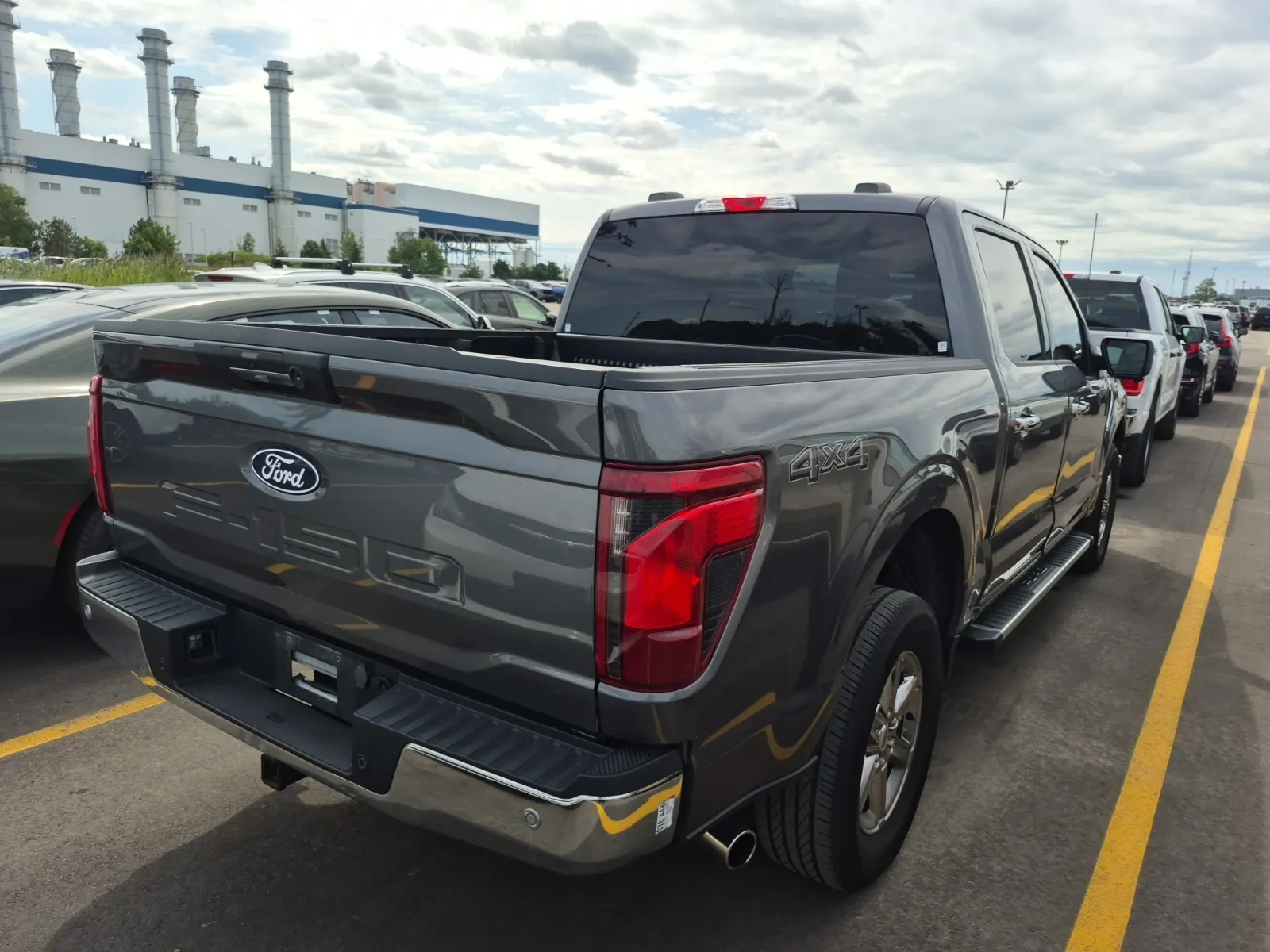 Passenger Rear 3/4 Photo
