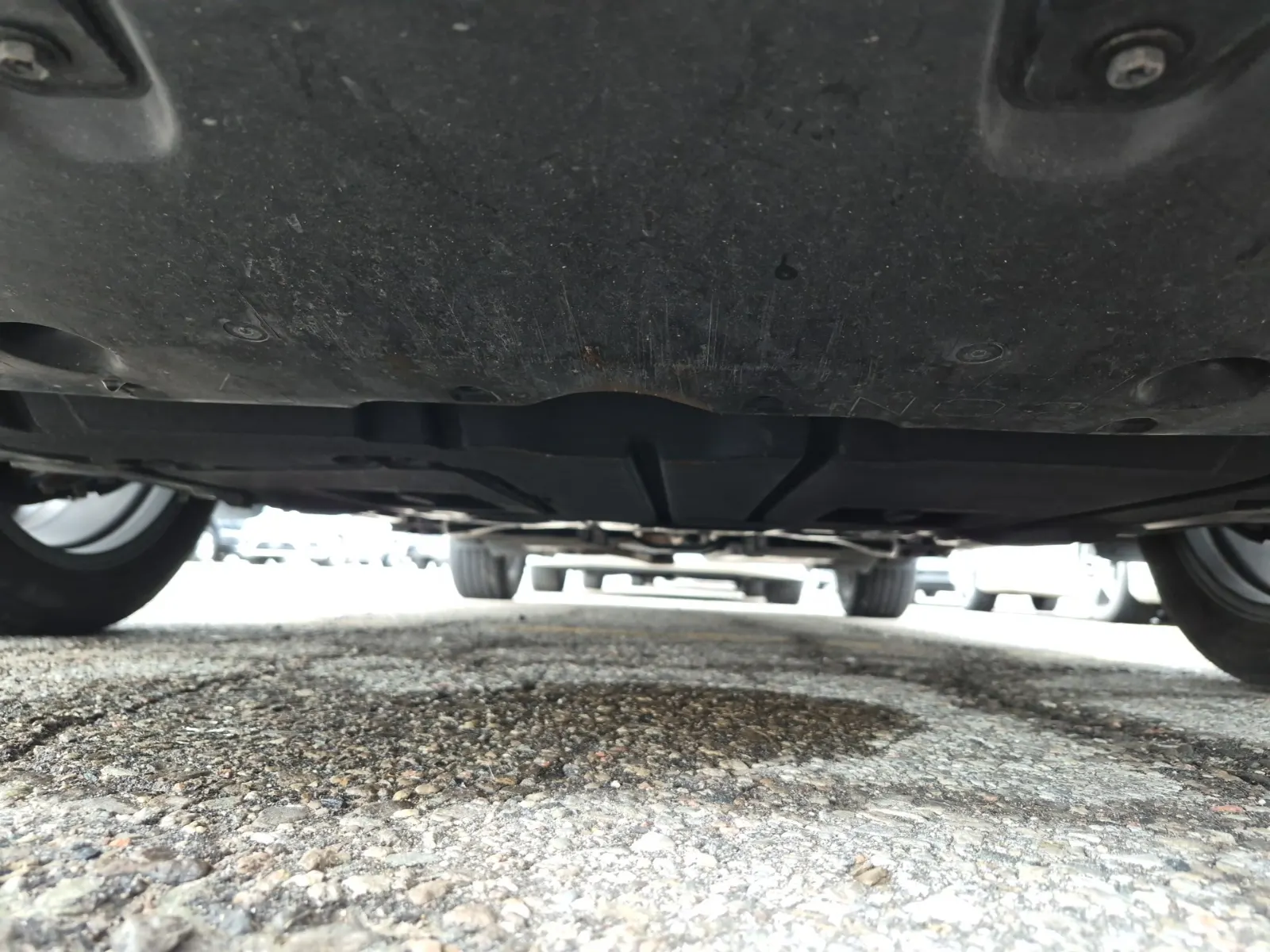 Undercarriage - Front Photo