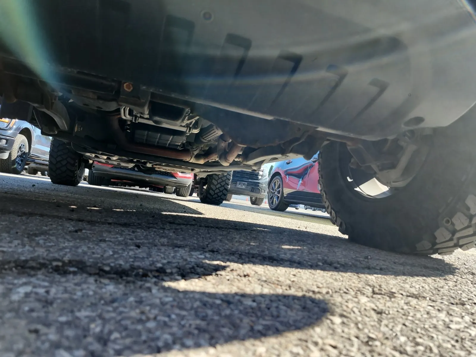 Undercarriage - Front Photo