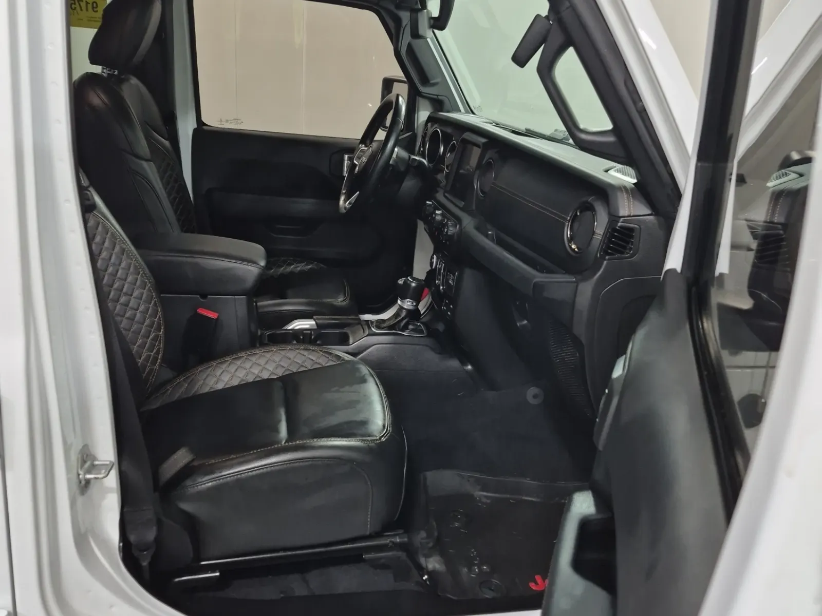 Right Side Interior Photo