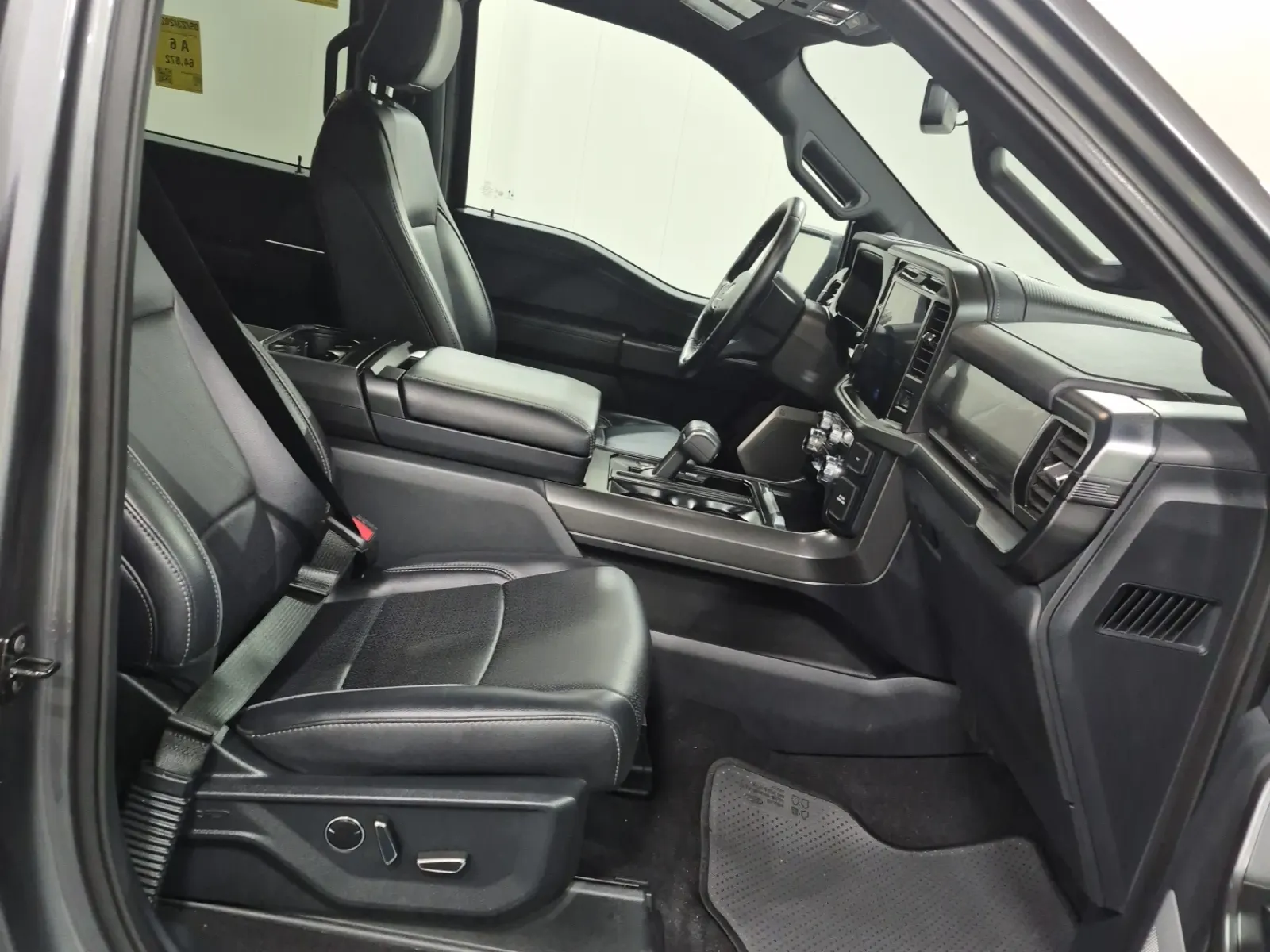 Right Side Interior Photo