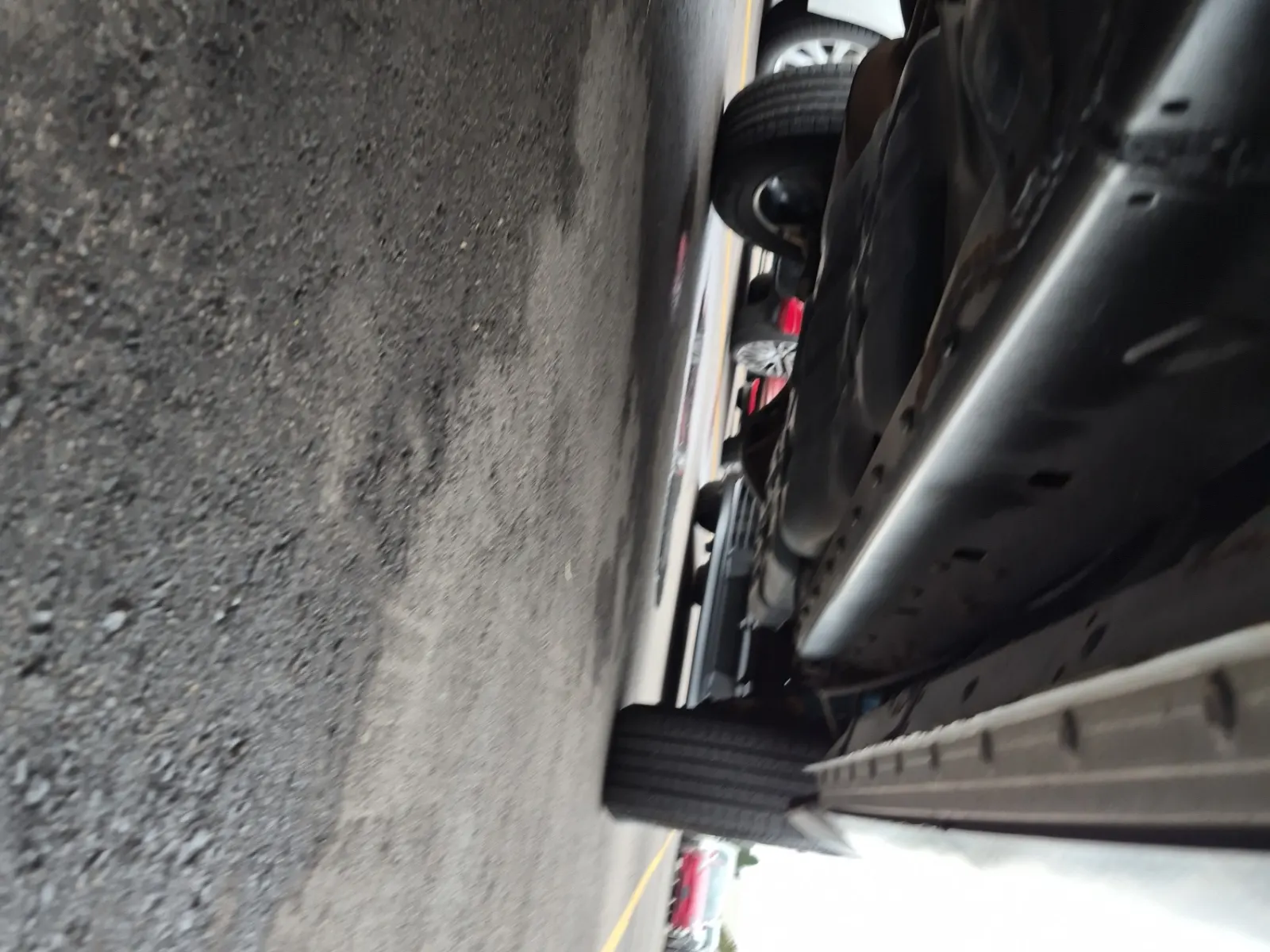Undercarriage - Driver Photo