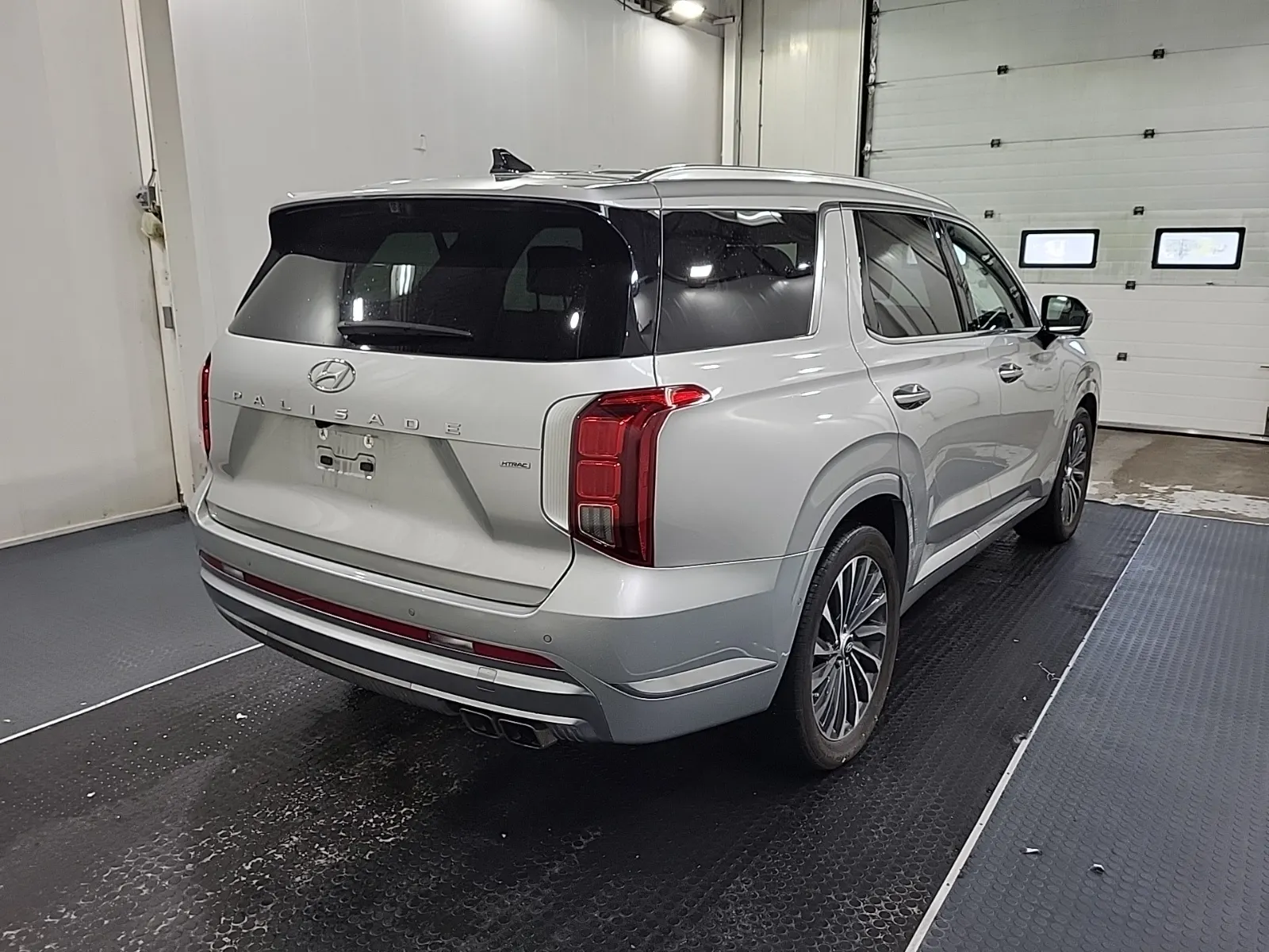 Passenger Rear 3/4 Photo