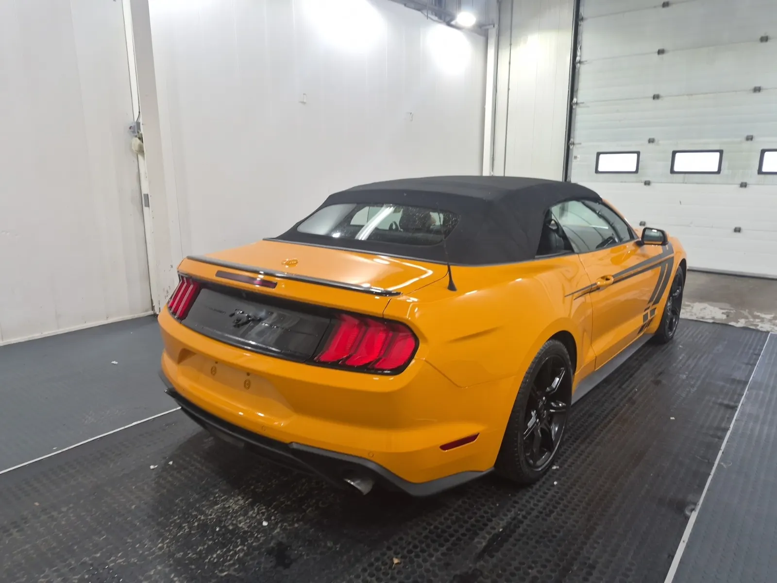 Passenger Rear 3/4 Photo