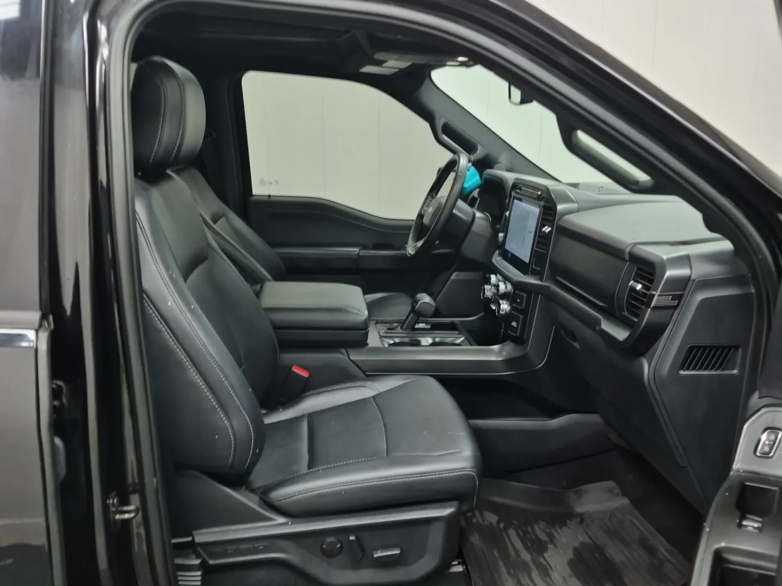 Right Side Interior Photo