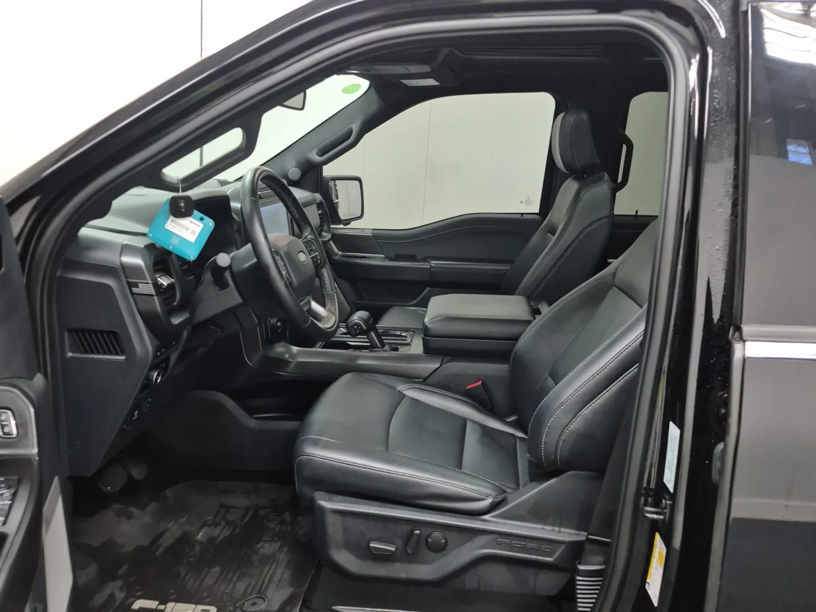 Front Interior Photo