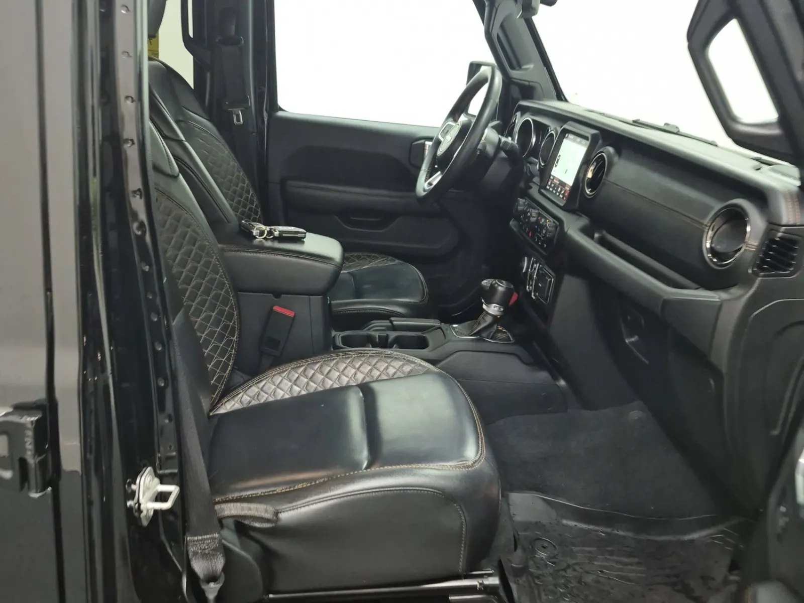Right Side Interior Photo